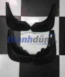 Chắn bùn bánh Ford Fiesta