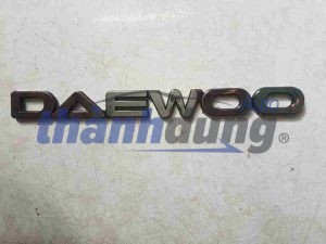 Lô gô chữ nổi Daewoo Nubira, Lanos