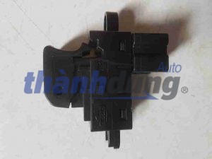 Công tắc lên xuống kính Nissan Teana