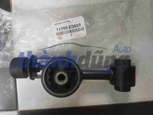 Chân treo trước phải Nissan Livina