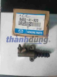 Tổng côn dưới Mazda 323