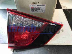 ĐÈN HẬU MIẾNG TRONG ISUZU MUX