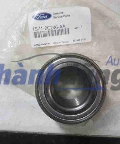 Bi may ơ trước Ford Escape
