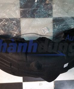 LÒNG DÈ CHẮN BÙN SAU MITSUBISHI OUTLANDER