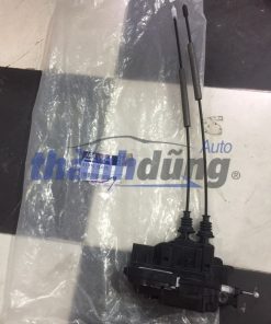 Ổ NGẬM KHÓA CỬA TRƯỚC TRÁI HYUNDAI I30 –813102L020