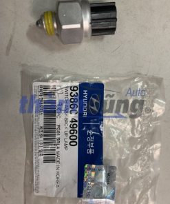 CÔNG TẮC CHÂN PHANH HYUNDAI PORTER 2 – 9386049600