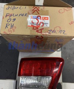 ĐÈN HẬU FORTUNER 2010-815800K010