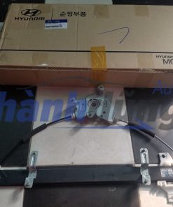 COMPA LÊN KÍNH HYUNDAI HD65, HD72, HD78-815045H010