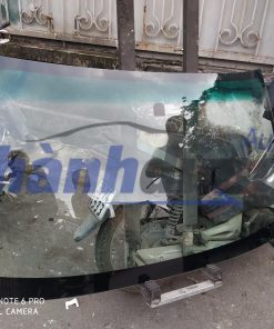 KÍNH CHẮN GIÓ TRƯỚC MITSUBISHI TRITON-6131A240