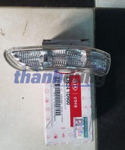 876241D900-XI NHAN PHẢI KIA CARENS