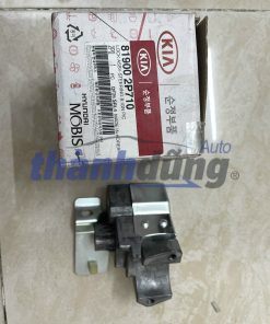 GIÁ ĐỠ Ổ KHÓA CỌC LÁI XE TUCSON