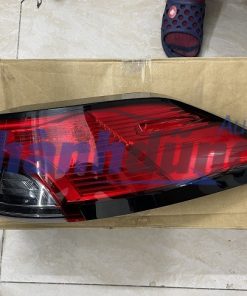 ĐÈN HẬU NGOÀI TRÁI TOYOTA CROSS