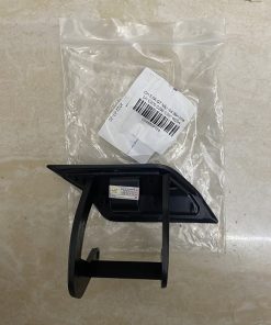 NẮP CHE VÒI PHUN RỬA ĐÈN PHA MERCEDES C200