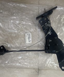 TREO BÁNH DỰ PHÒNG HYUNDAI STAREX 2011-2013