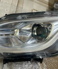 đèn pha trái vinfast vf34