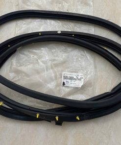 GIOĂNG CÁNH CỬA HYUNDAI HD450 2006-2010 | 821207A004