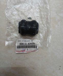 CAO SU CÂN BẰNG SAU XE LEXUS NX300 2016 | 4881842020