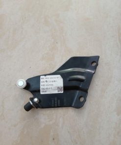 BẢN LỀ CÁNH CỬA TRÊN DONGBEN X30 5 CHỖ | 6206300B01