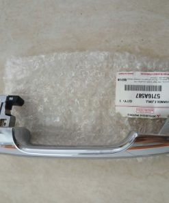 TAY MỞ CỬA MITSUBISHI PAJERO 2014 | 5716A587