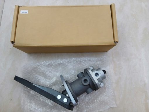 BÀN ĐẠP PHANH HYUNDAI HD700 | 593107C000
