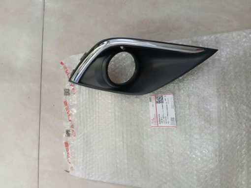 ỐP ĐÈN GẦM PHẢI XE MITSUBISHI OUTLANDER | 6400H594