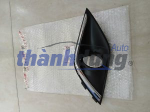 ỐP ĐÈN GẦM PHẢI XE MITSUBISHI OUTLANDER | 6400H594